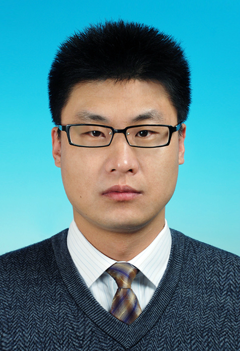 东华大学本科生
